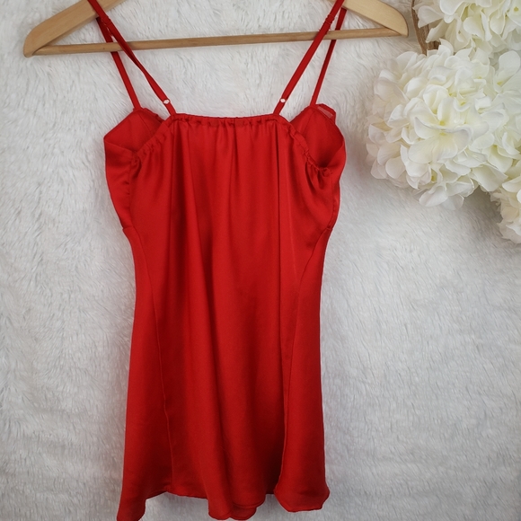 Silky tops - Picture 2 of 6